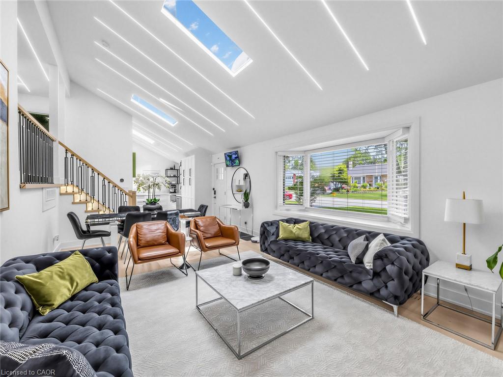 13 Swanhurst Boulevard Property Photo 6