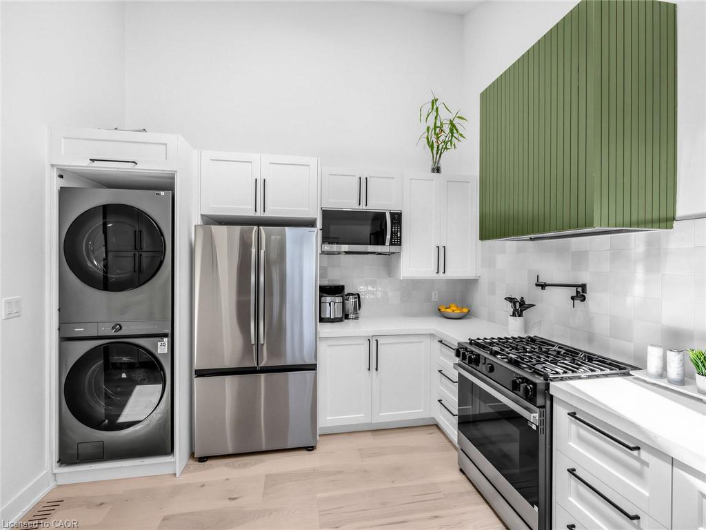 13 Swanhurst Boulevard Property Photo 9