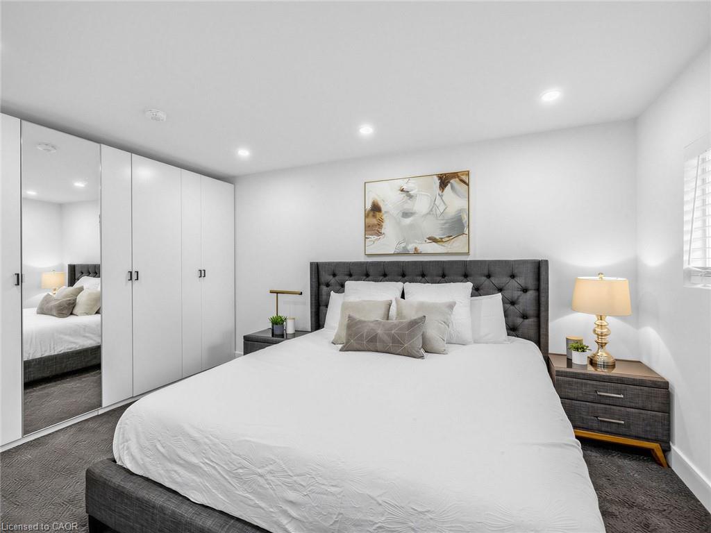 13 Swanhurst Boulevard Property Photo 12