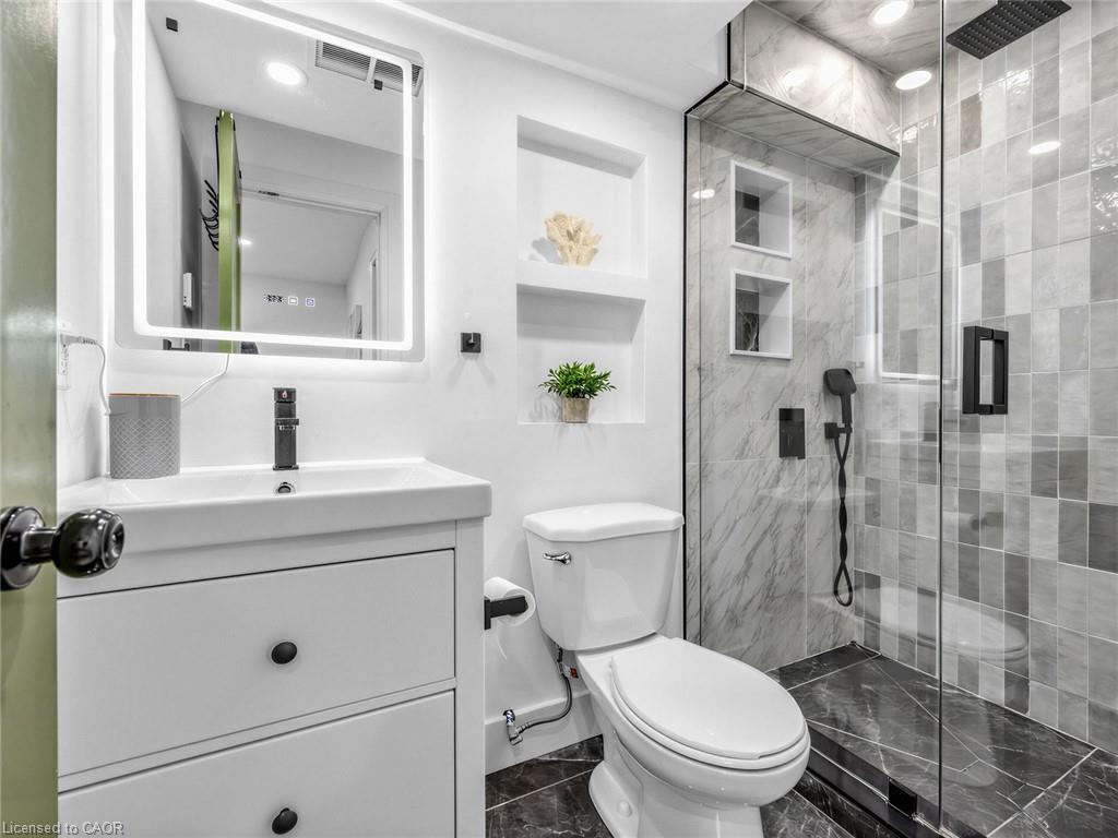 13 Swanhurst Boulevard Property Photo 23