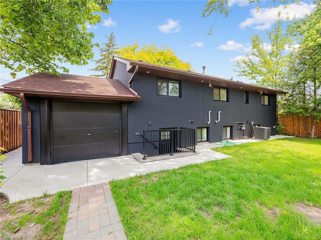 13 Swanhurst Boulevard Property Photo 24