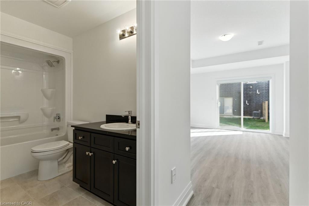 4 Clear Valley Lane Property Photo 5