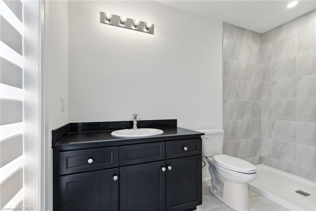 4 Clear Valley Lane Property Photo 12