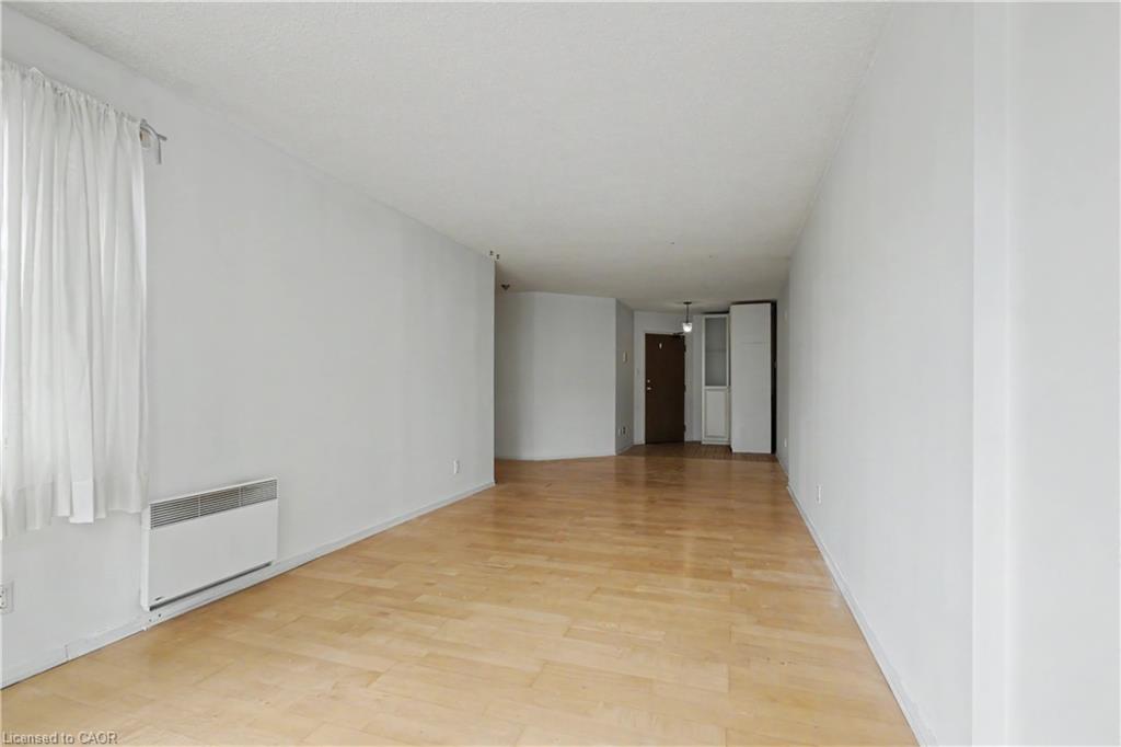 401-175 Hunter Street E Property Photo 11