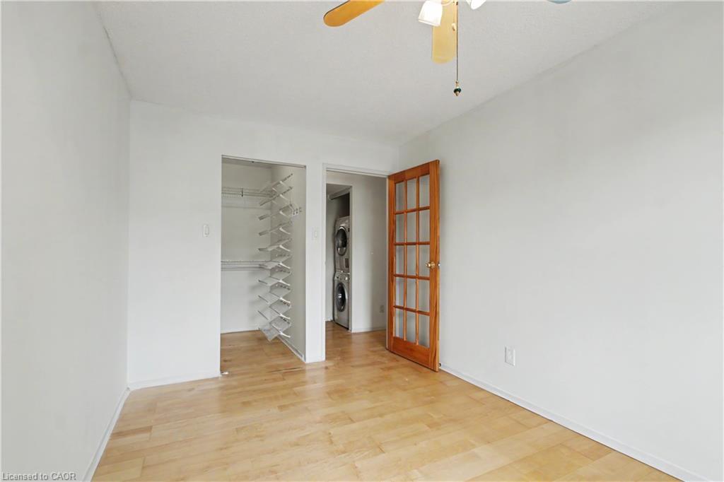 401-175 Hunter Street E Property Photo 18