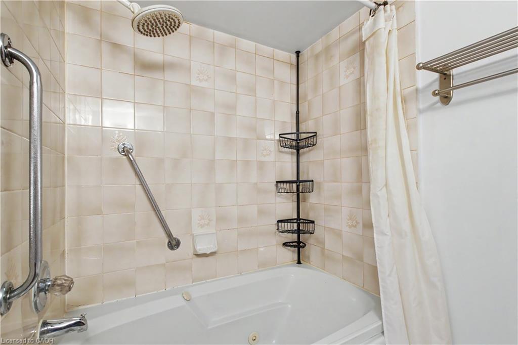 401-175 Hunter Street E Property Photo 22