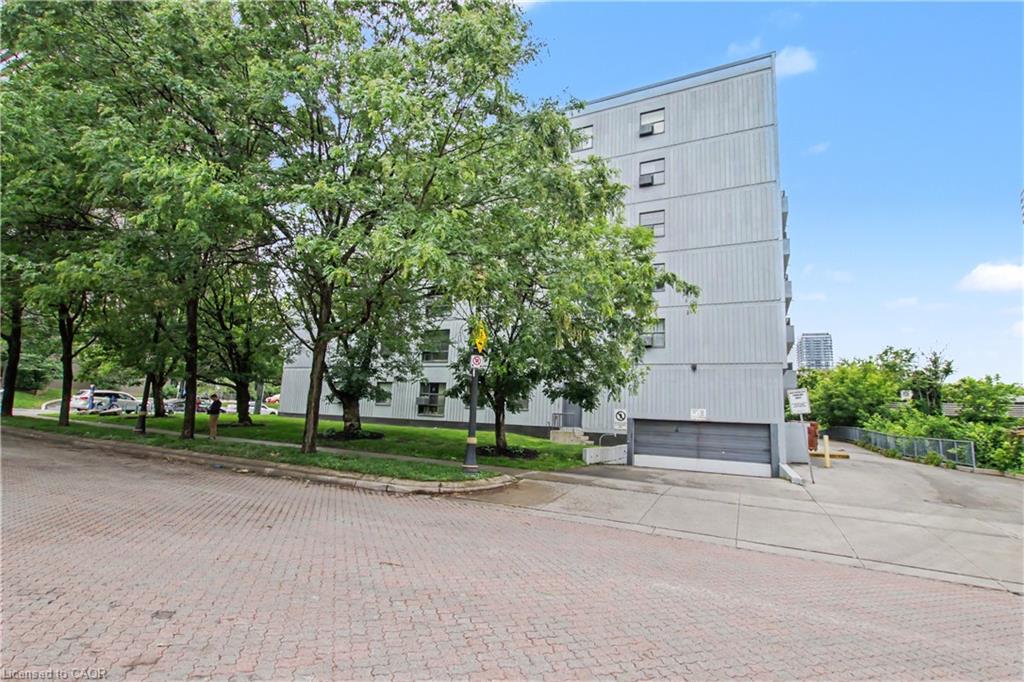 401-175 Hunter Street E Property Photo 30