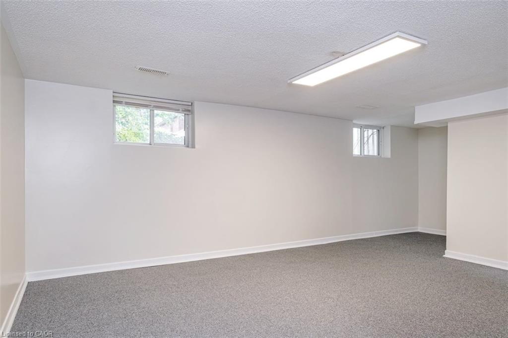 11 Dromore Crescent Property Photo 35