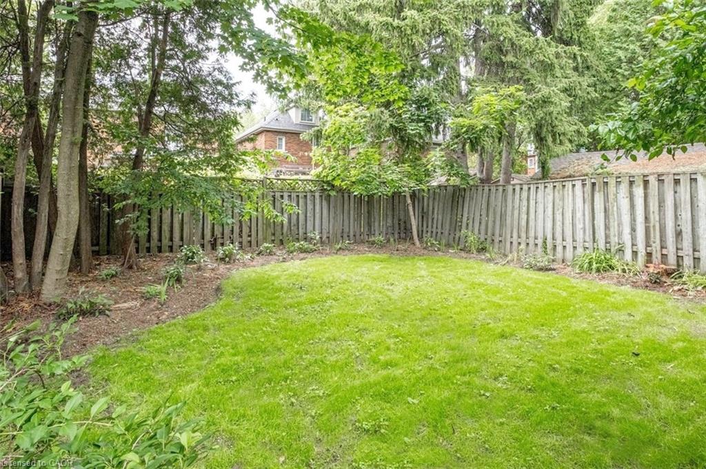 11 Dromore Crescent Property Photo 40