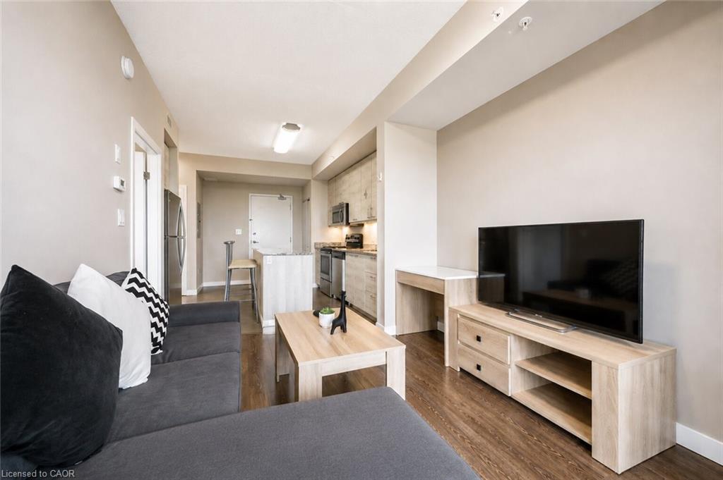 618-280 Lester Street Property Photo 17