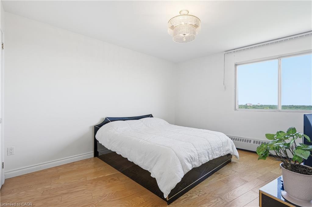 1005-15 Towering Heights Boulevard Property Photo 13