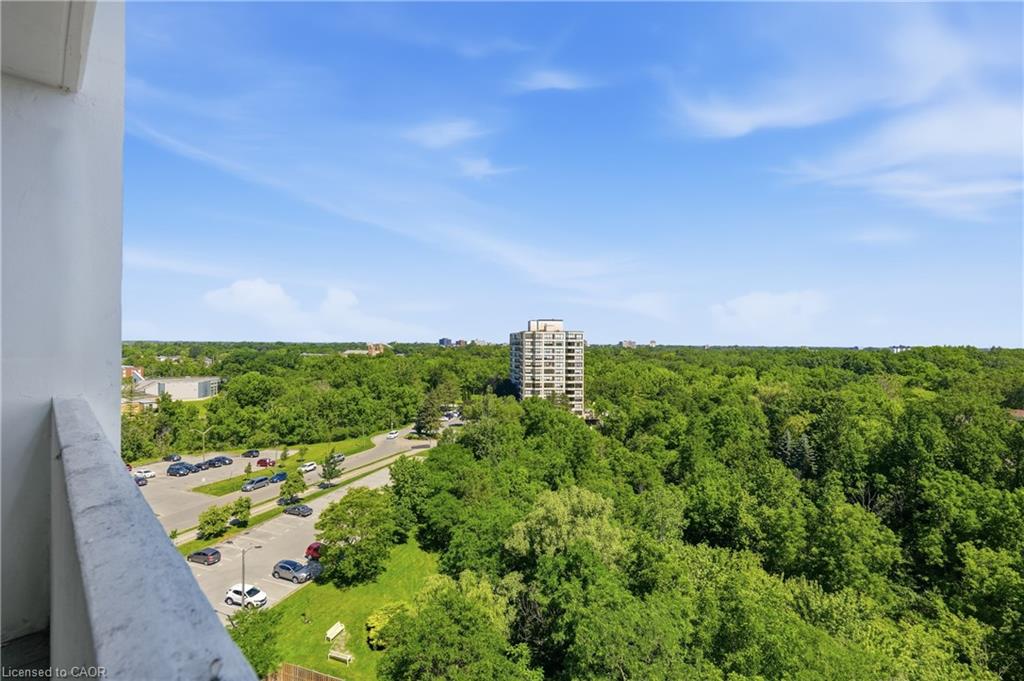 1005-15 Towering Heights Boulevard Property Photo 18