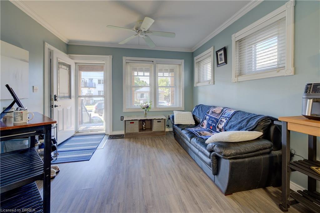 88 Walnut Street Property Photo 6