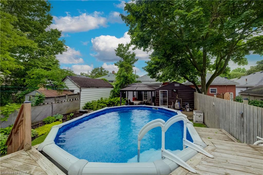 88 Walnut Street Property Photo 30