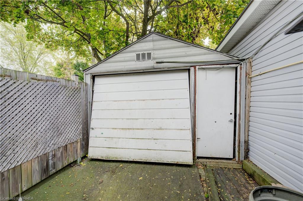 88 Walnut Street Property Photo 35