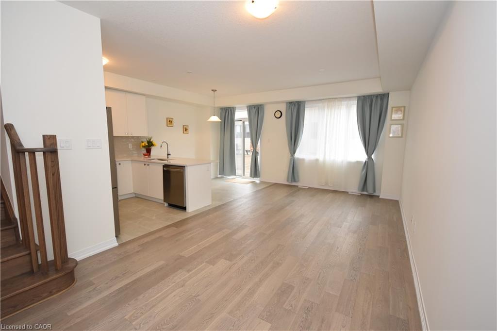 12 Velvet Way Property Photo 8