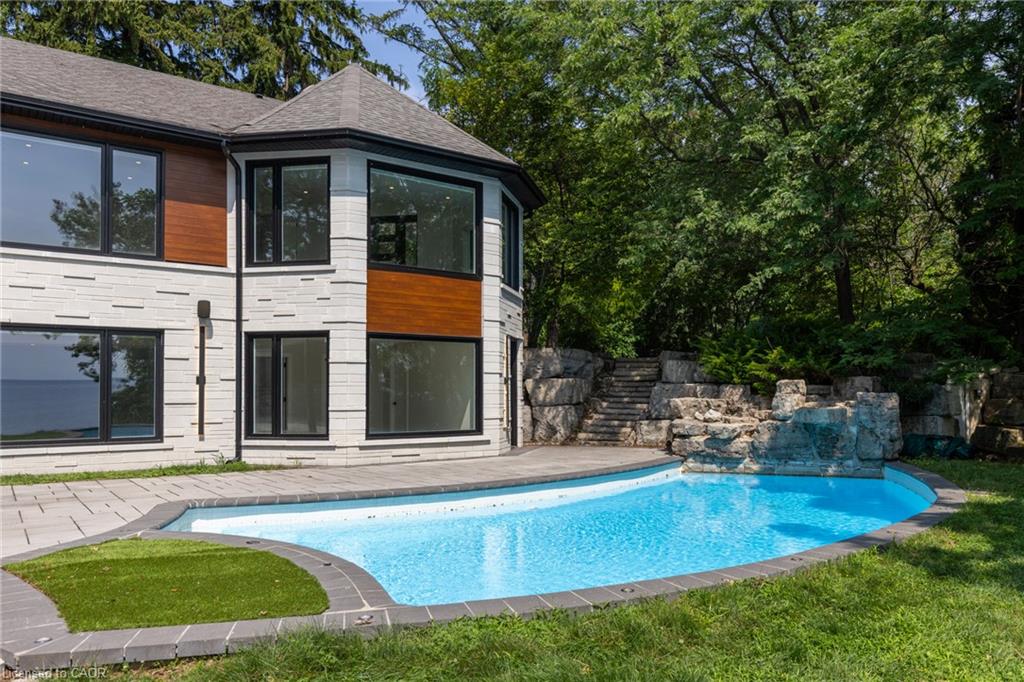 100 Appleby Place Property Photo 7