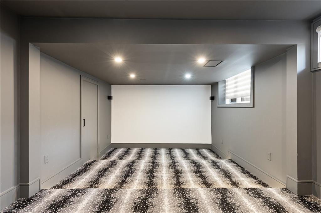 100 Appleby Place Property Photo 32