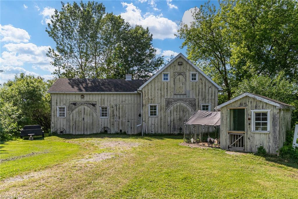 2134 Maplewood Road Property Photo 44