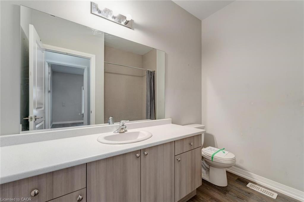 11-550 Grey Street Property Photo 21