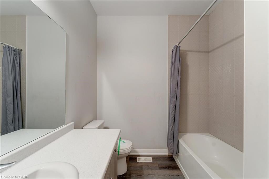 11-550 Grey Street Property Photo 22