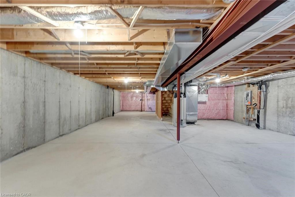 11-550 Grey Street Property Photo 27