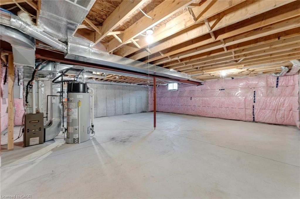 11-550 Grey Street Property Photo 28