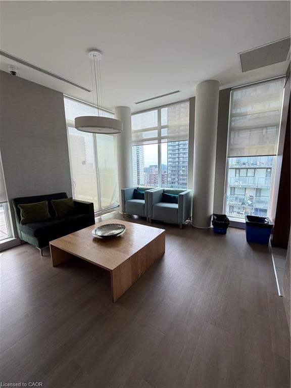 210-260 Sackville Street Property Photo 5