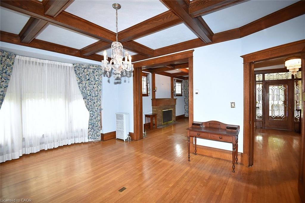 68 Sherman Avenue S Property Photo 11