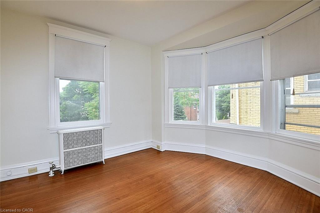 68 Sherman Avenue S Property Photo 24
