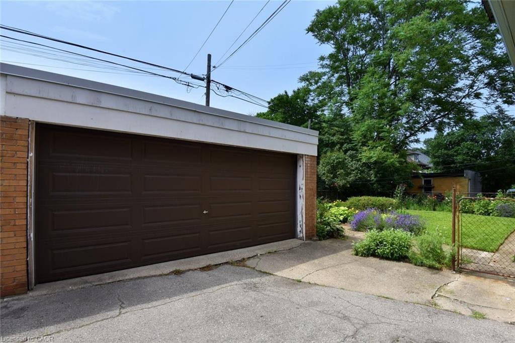 68 Sherman Avenue S Property Photo 29