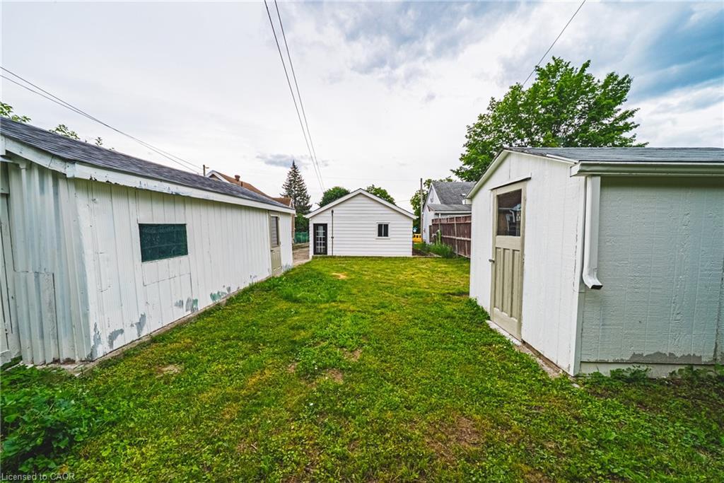 11 Broadview Avenue Property Photo 31