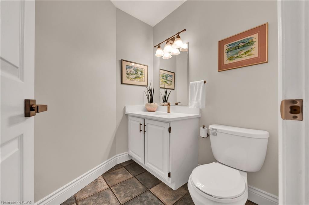 250 Grey Squirrel Place Property Photo 14