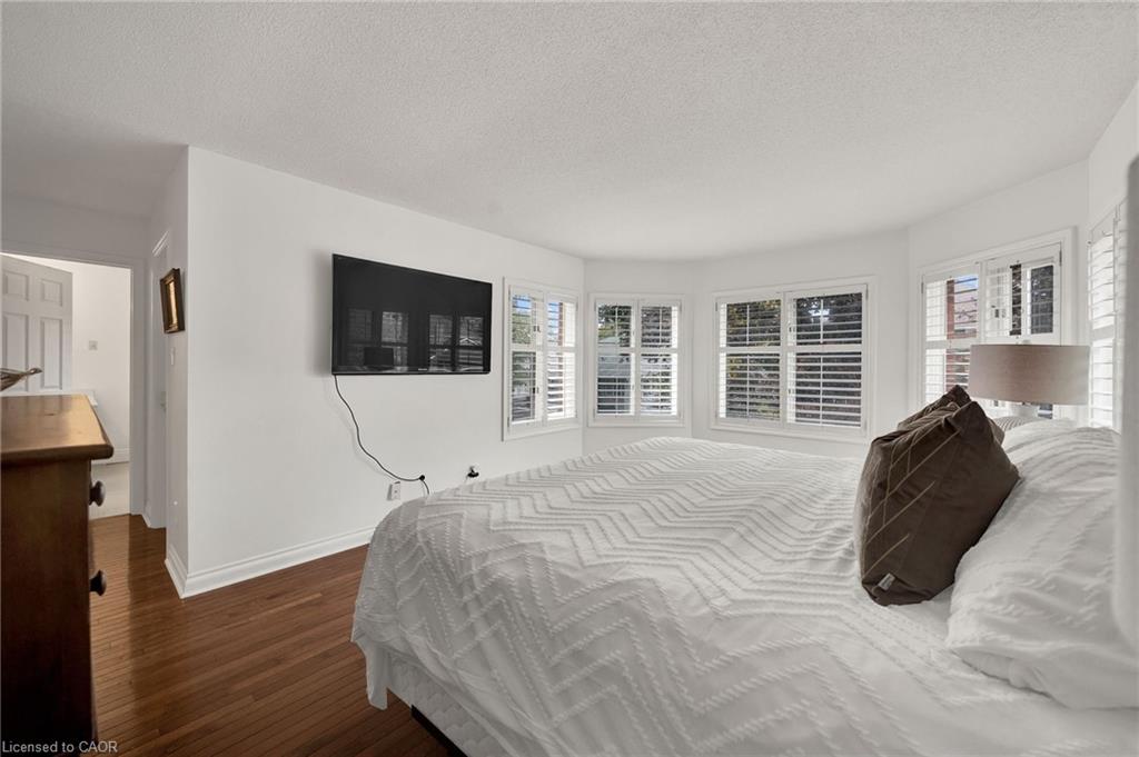 250 Grey Squirrel Place Property Photo 18