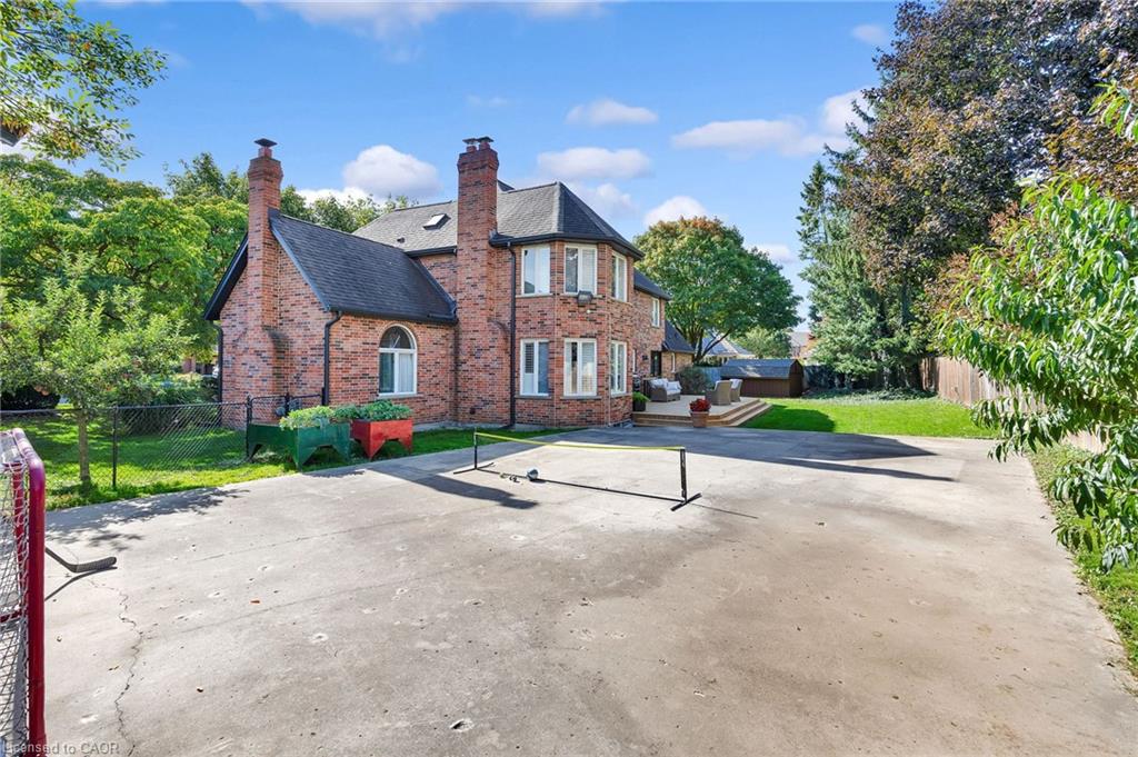 250 Grey Squirrel Place Property Photo 32