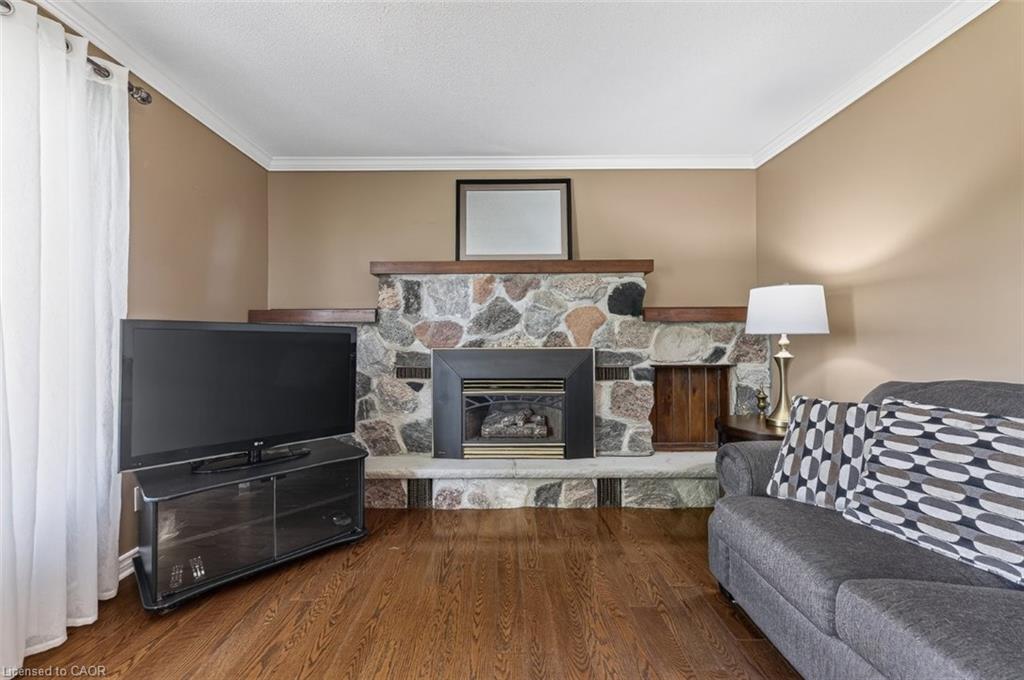 9 Commissioner Street Property Photo 10