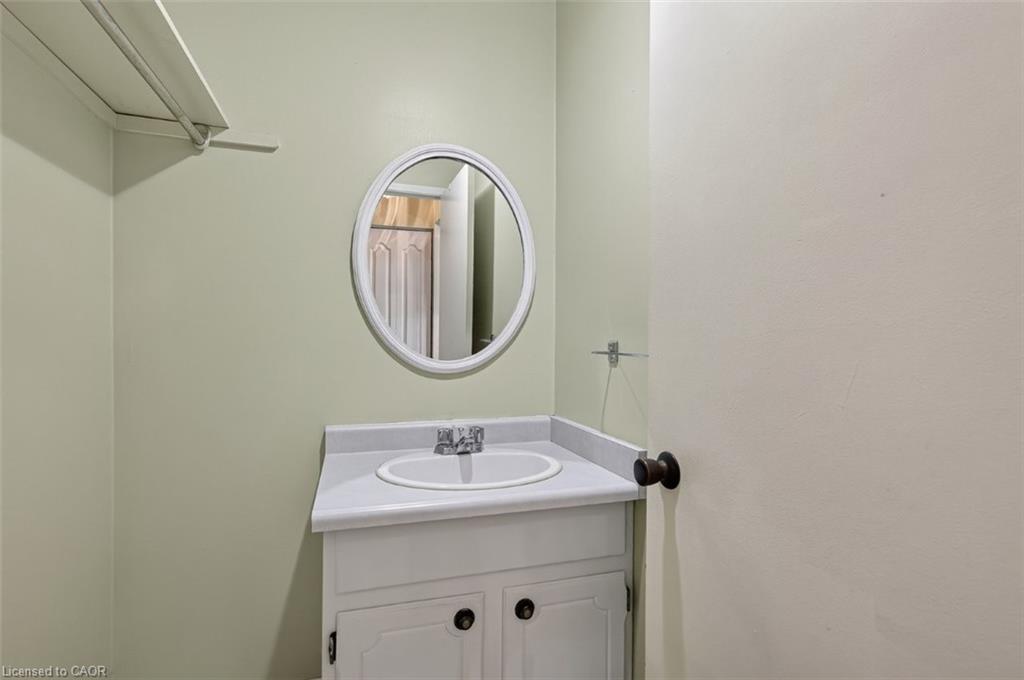 9 Commissioner Street Property Photo 18