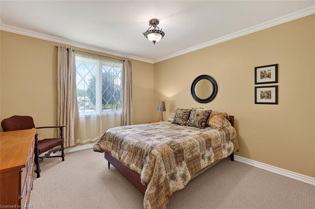 9 Commissioner Street Property Photo 22