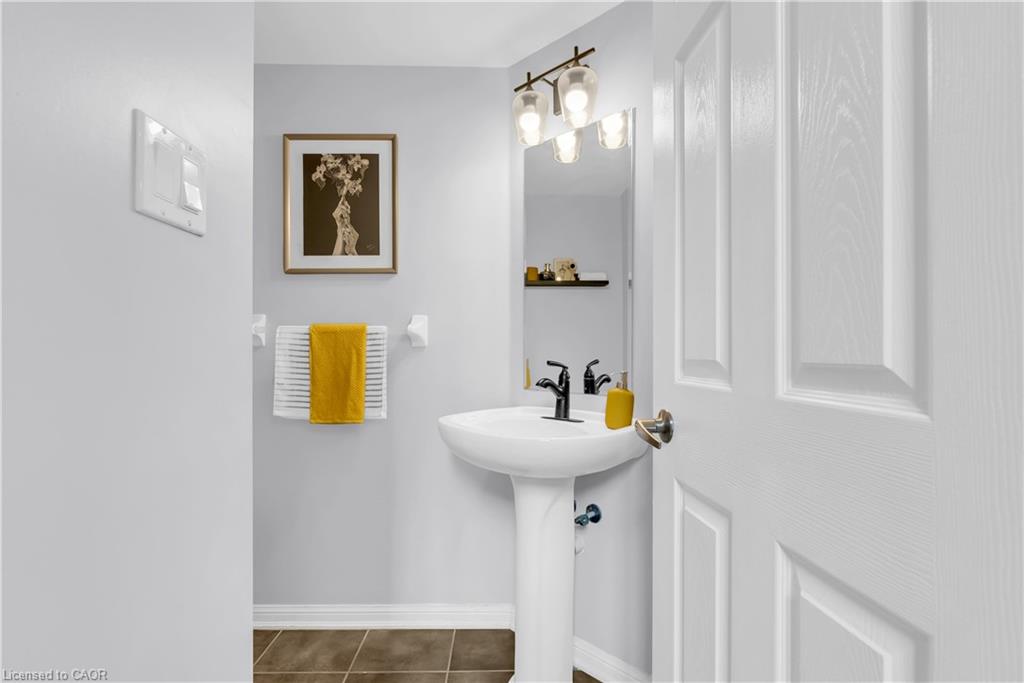2435 Coho Way Property Photo 20