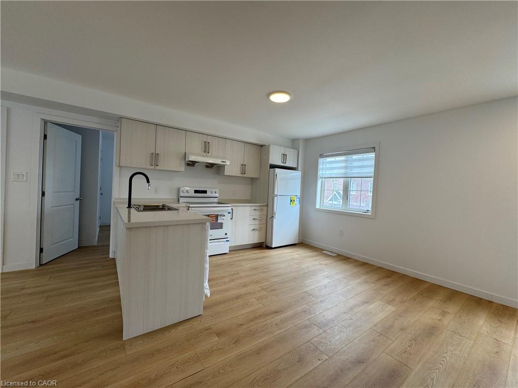 113 Highriver Trail Property Photo 4