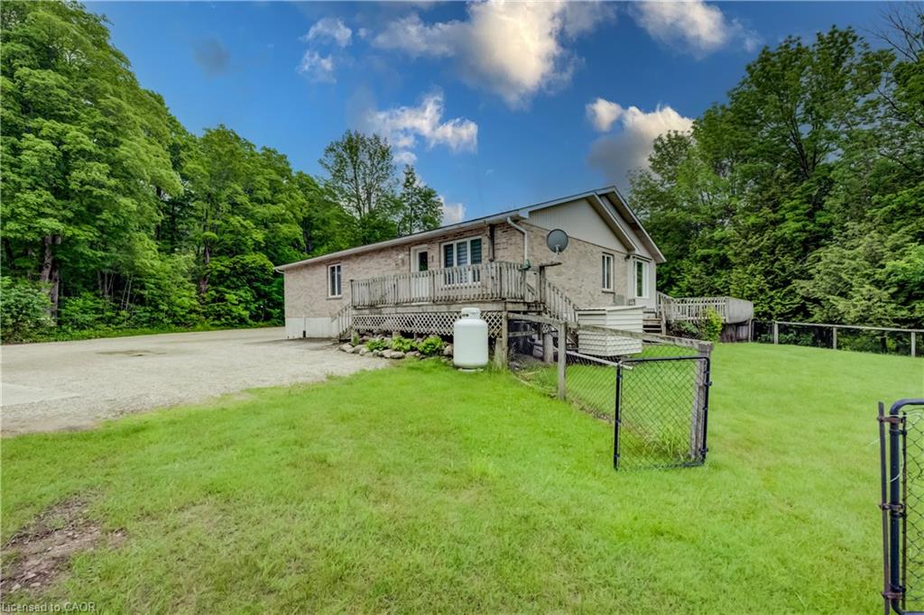7298 Sideroad 8 W Property Photo 41