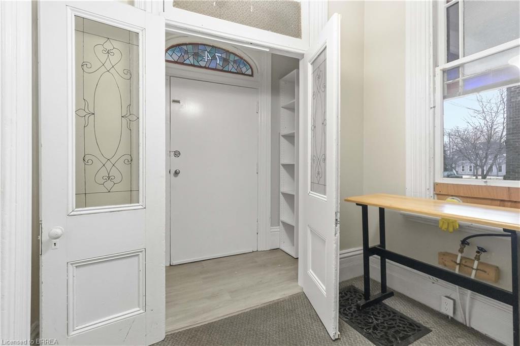 74 Pearl Street Property Photo 6