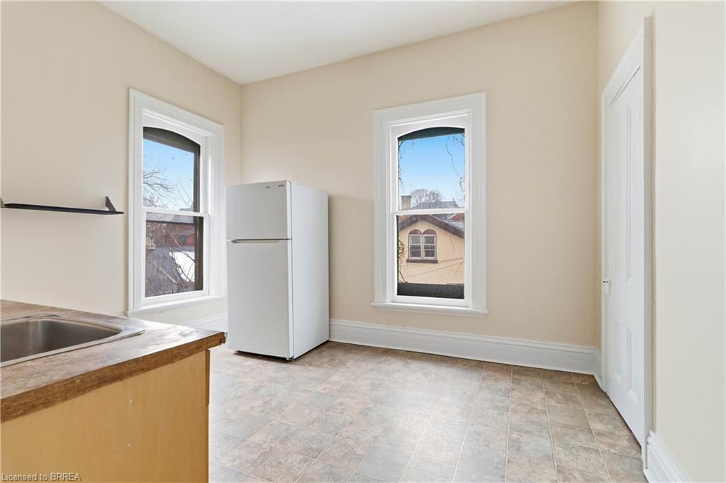 74 Pearl Street Property Photo 16