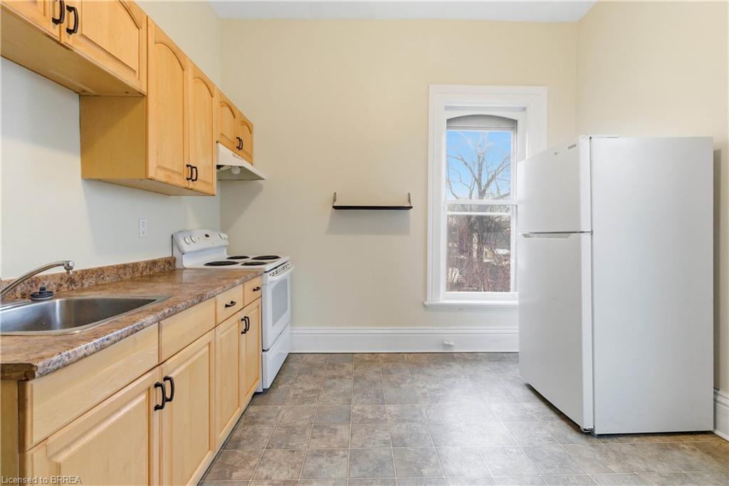 74 Pearl Street Property Photo 17