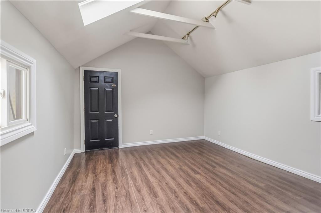 74 Pearl Street Property Photo 38