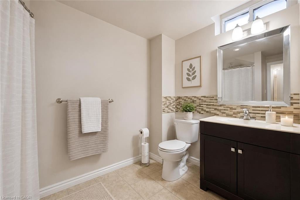 369 West Acres Drive Property Photo 12