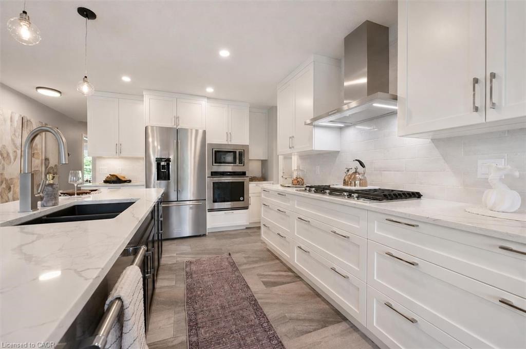 33 Waterloo Street Property Photo 1