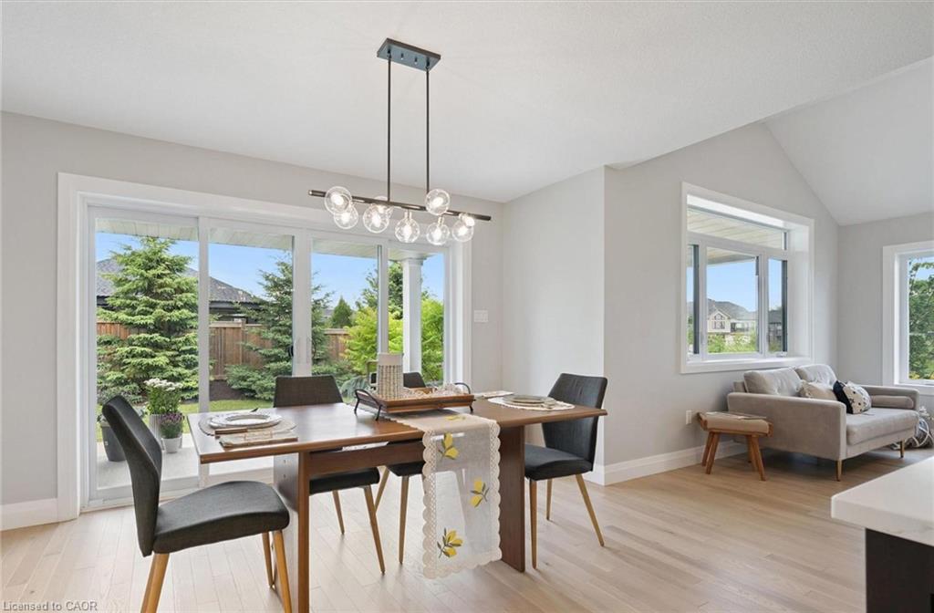 33 Waterloo Street Property Photo 8