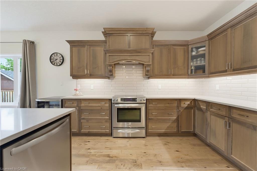 680 Rogers Road Property Photo 15