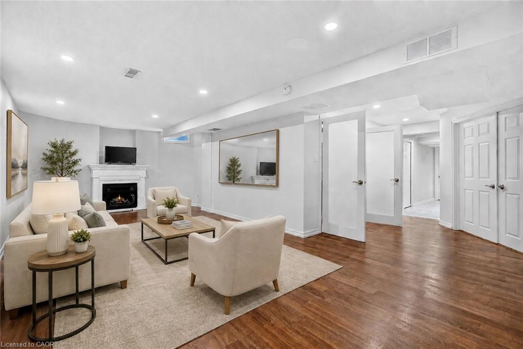 3334 Trelawny Circle Property Photo 32